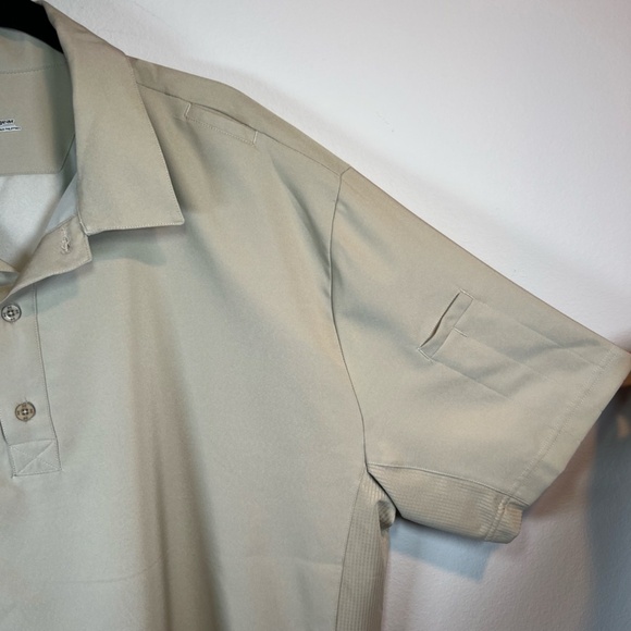 Under Armour Men's All Season Gear Performance Golf Polo Shirt Beige Stretch  XL - Picture 6 of 10